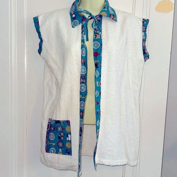 Vtg 60s white terry cloth swimsuit coverup with fun turquoise retro print trim - Picture 1 of 10